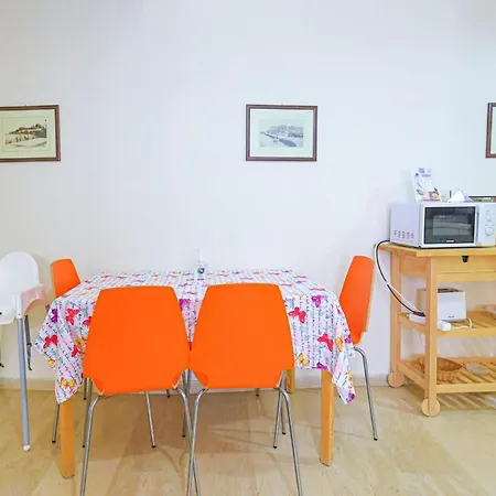 Appartamento Kaminaki Beachfront
